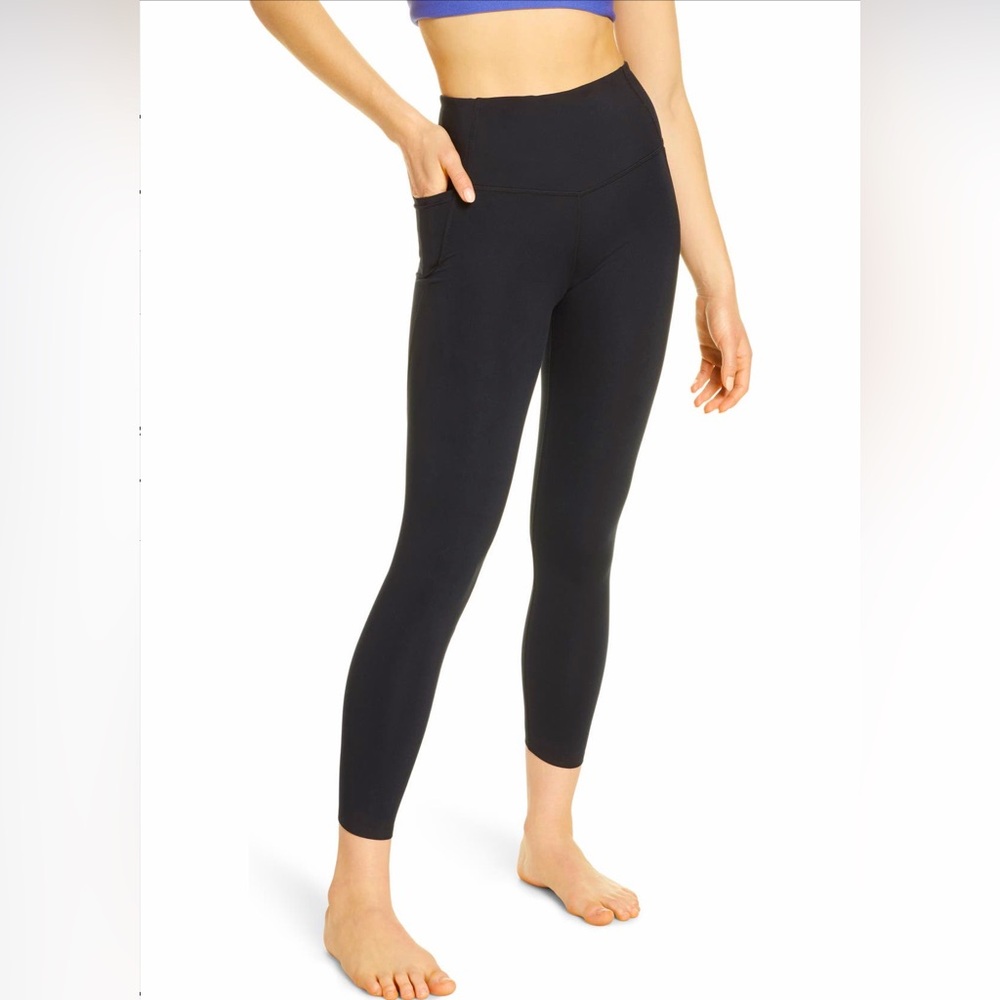 Zella High Waist Studio Lite Pocket 7/8 Leggings